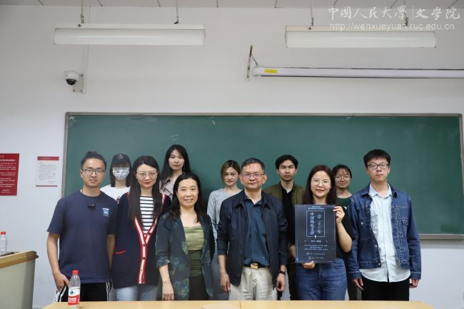 417fe1c7f014459ea48b40a5d5e6eeee.jpg 4.jpg